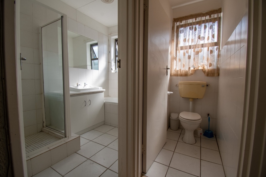 To Let 3 Bedroom Property for Rent in Claremont Upper Western Cape